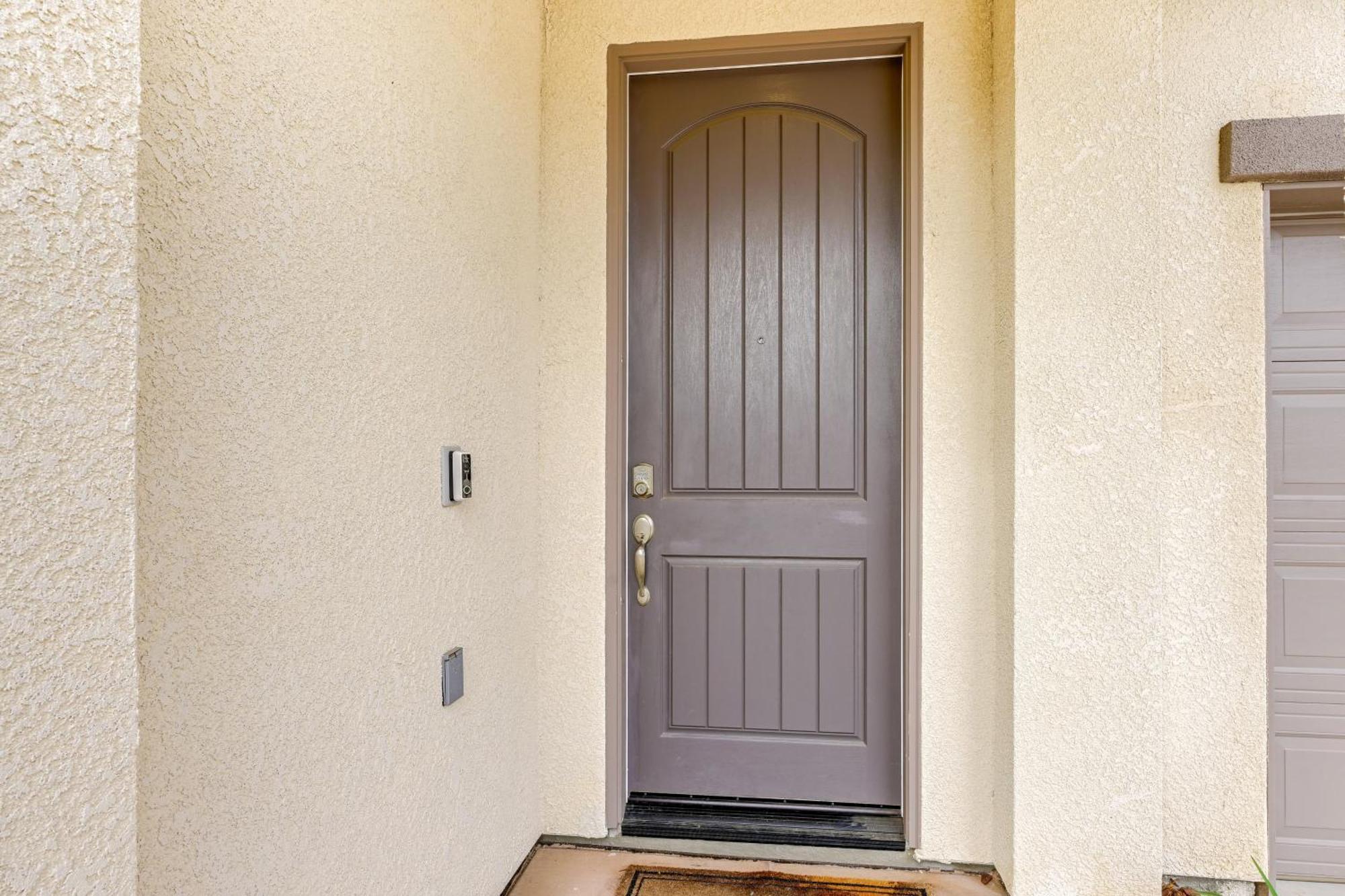 Pet-Friendly Clovis Home - Near Mall And Waterpark! Exterior photo